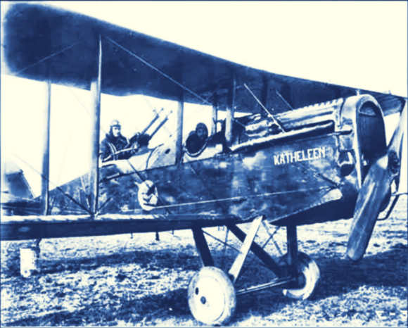 DH-4