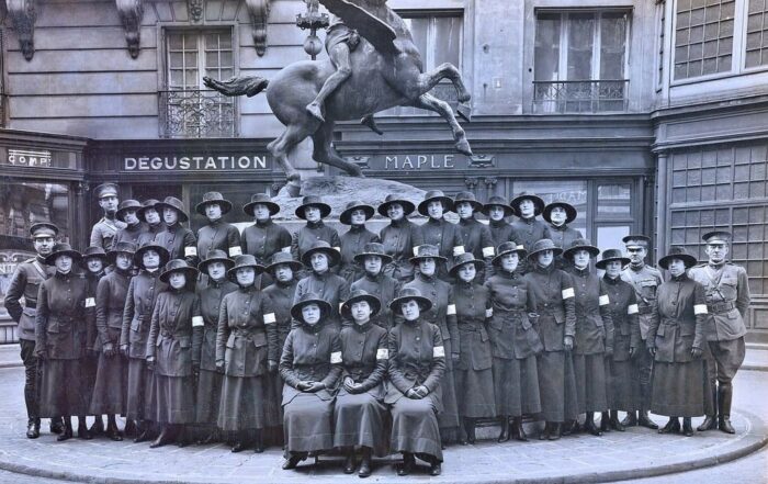 Hello Girls in France