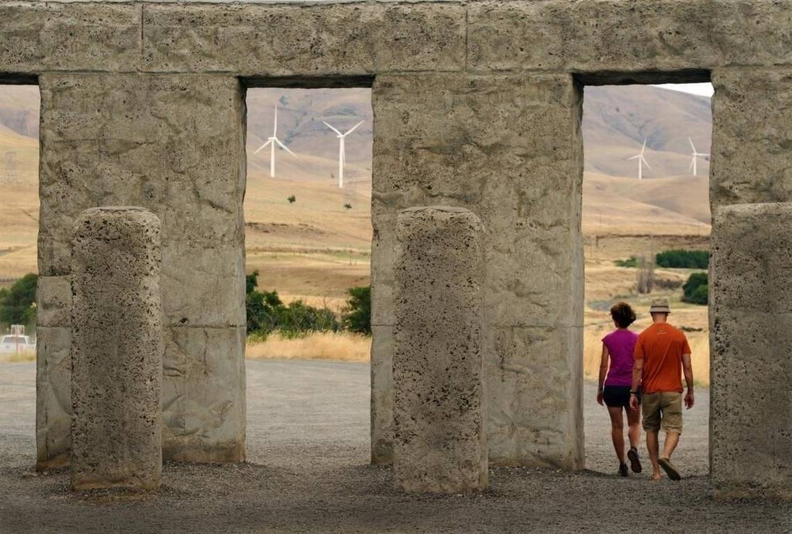maryhill_stonehenge