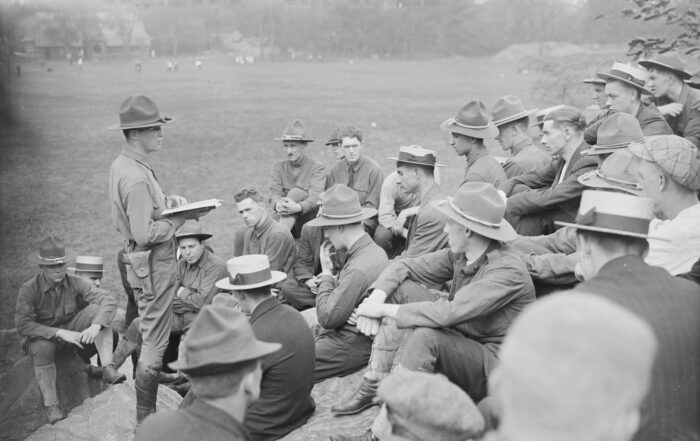 : American soldiers in WWI (1917).